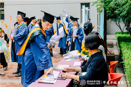 1562581663948003937.jpg 8.jpg